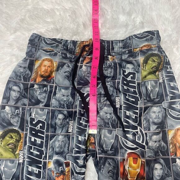 Marvel Avengers Swim Trunks Board Shorts Swimsuit Mens Size Medium - Picture 4 of 10